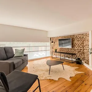 Atypical Flat In The Centre Of Lille. Appartement